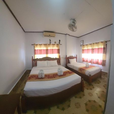 Vang Vieng Chanthala Hotel 1 Exterior photo